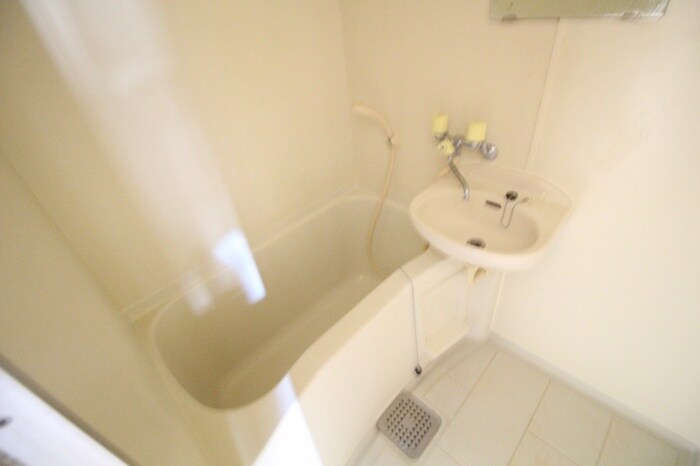 物件内観写真12　(バス／シャワールーム等)