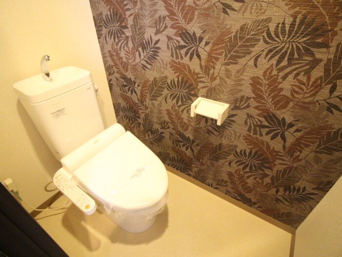 物件内観写真10　(トイレ)