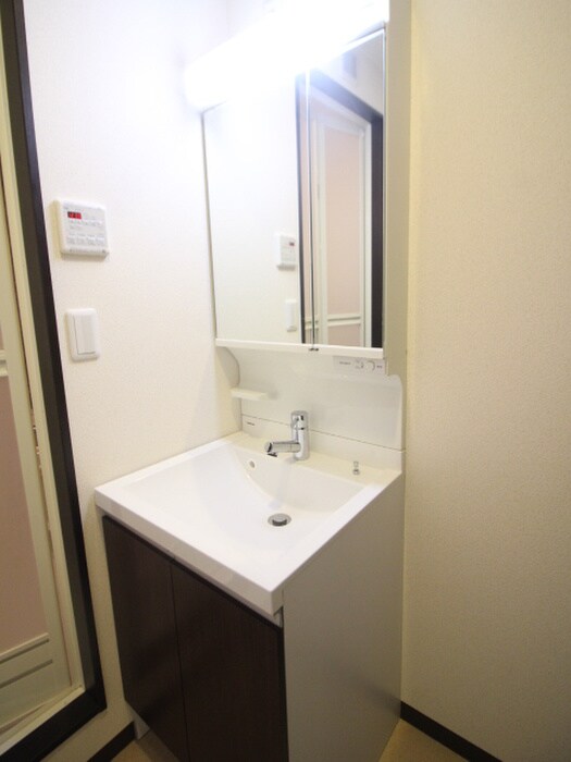 物件内観写真14　(洗面)