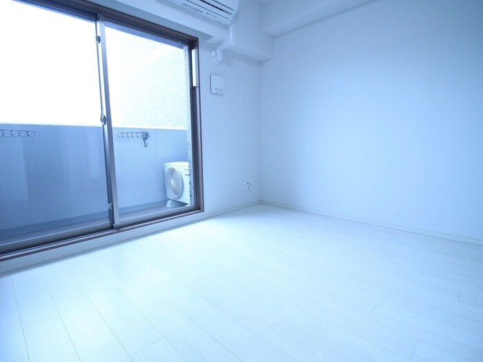 物件内観写真6　(居室)