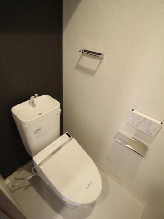 物件内観写真9　(トイレ)