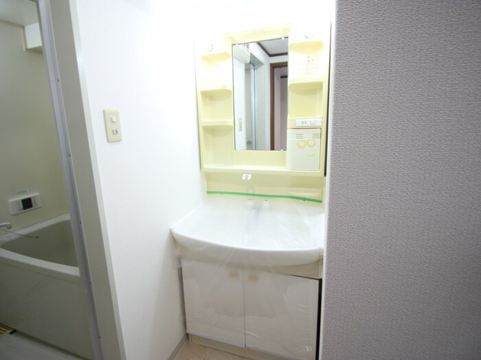 物件内観写真15　(洗面)