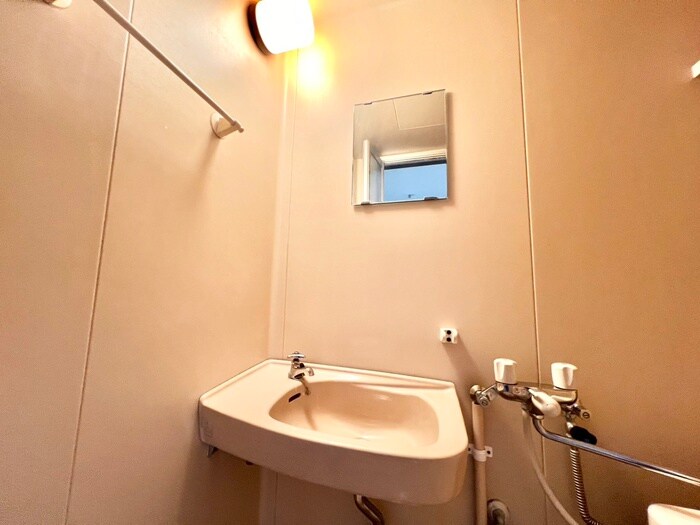 物件内観写真12　(洗面)