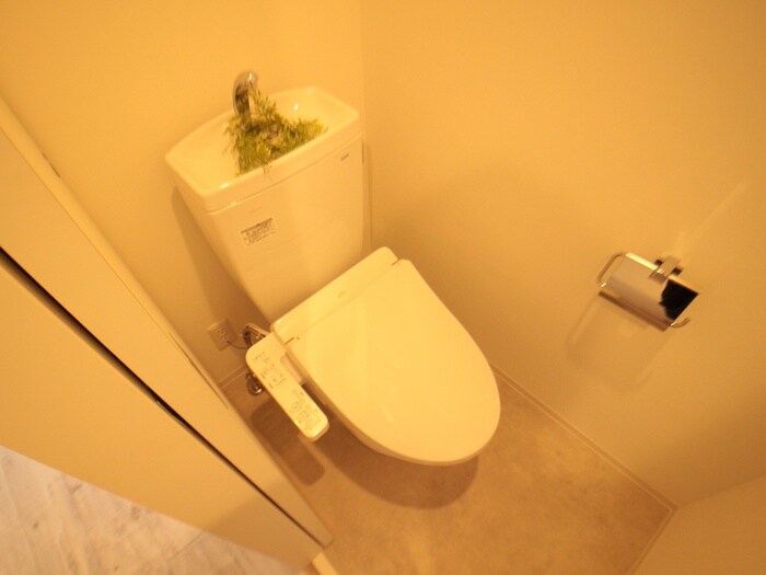 物件内観写真10　(トイレ)