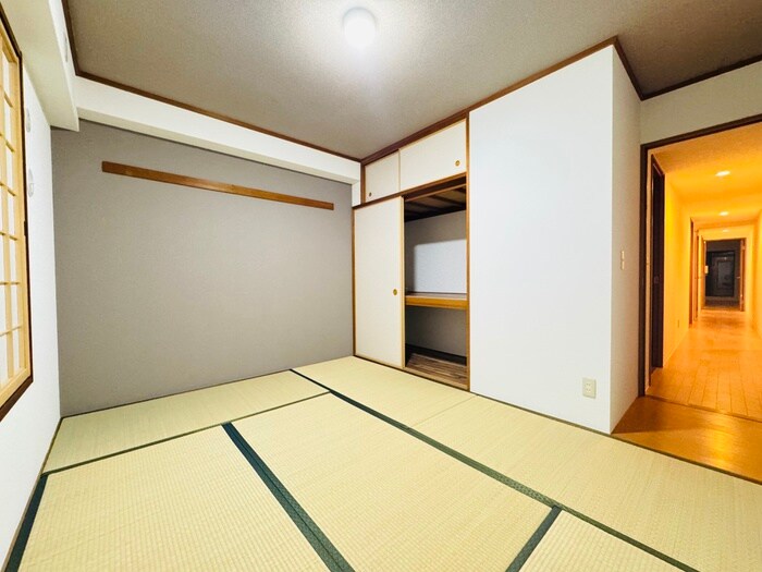 物件内観写真8　(居室)