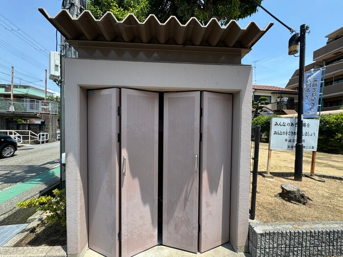 物件外観写真5　(建物設備)