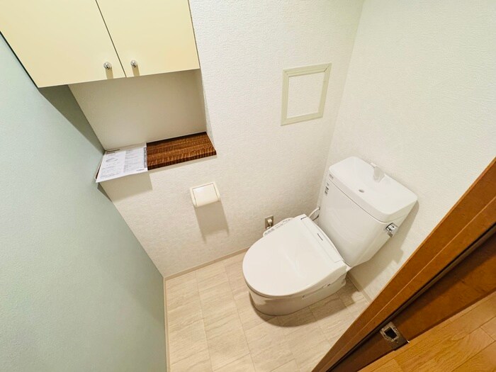 物件内観写真11　(トイレ)