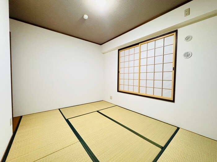 物件内観写真22　(居室)