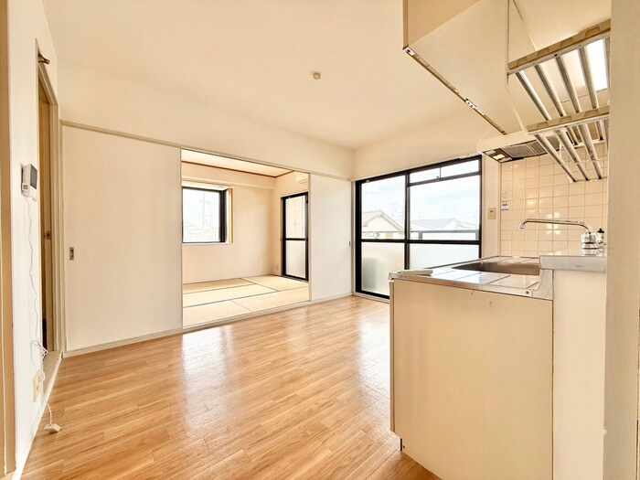 物件内観写真8　(居室)