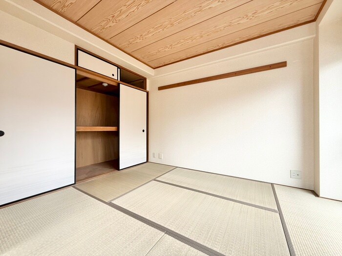 物件内観写真10　(居室)