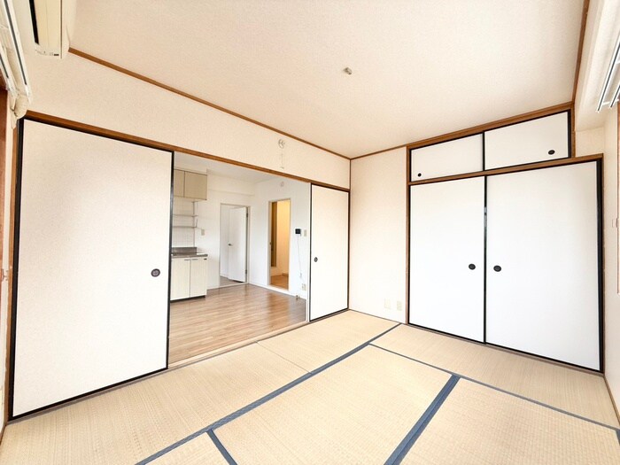 物件内観写真10　(居室)