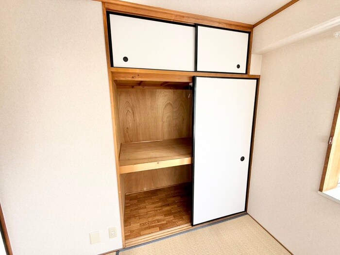 物件内観写真16　(収納)