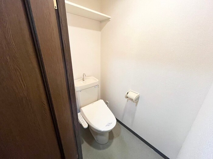 物件内観写真10　(トイレ)