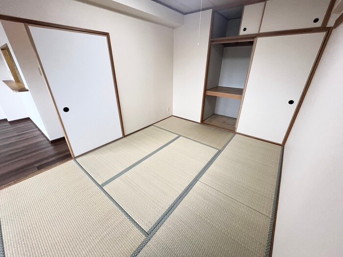 物件内観写真14　(居室)