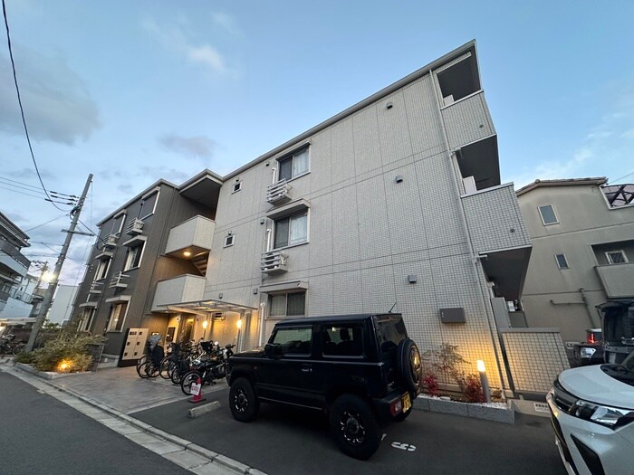 物件外観写真2　(外観写真)