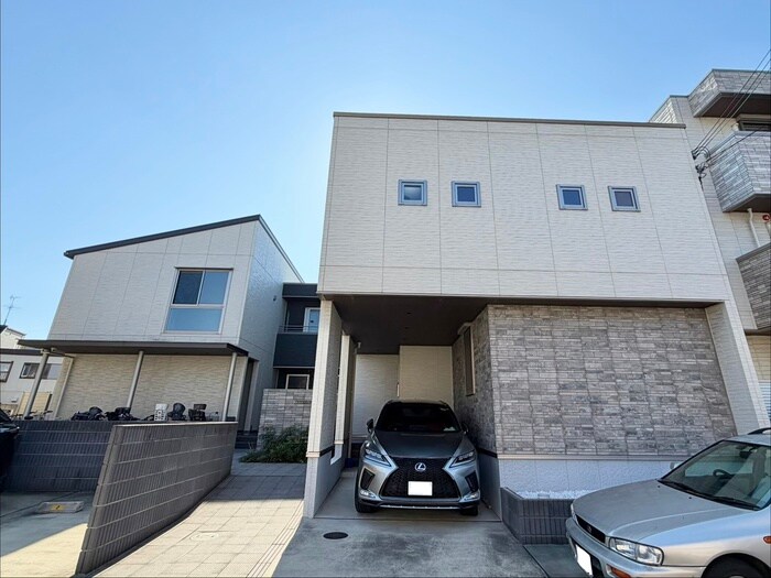 物件外観写真1　(外観写真)