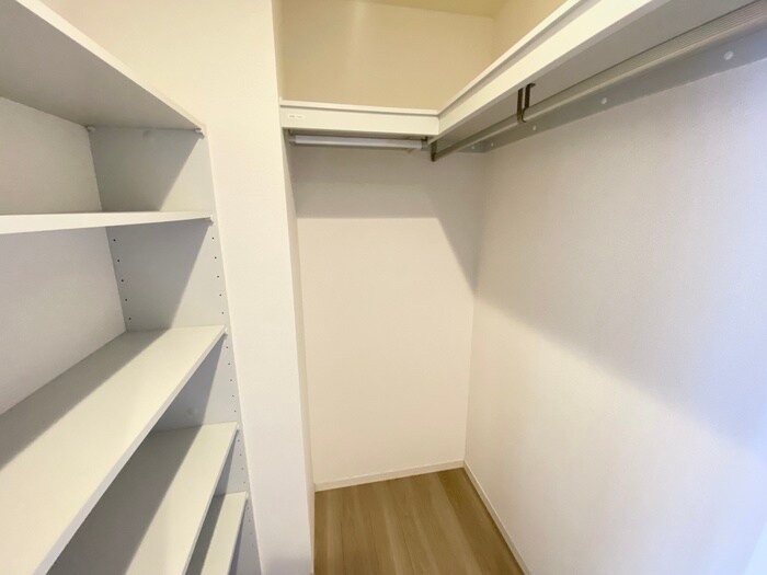 物件内観写真19　(収納)