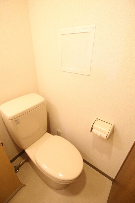 物件内観写真12　(トイレ)