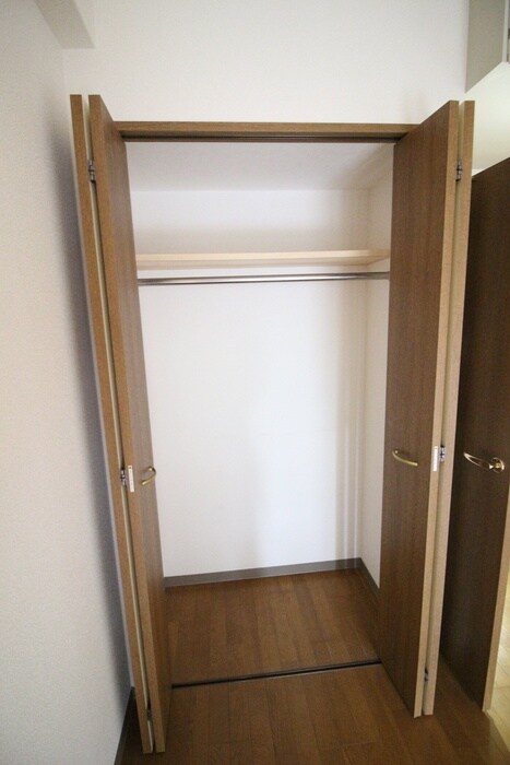 物件内観写真13　(収納)