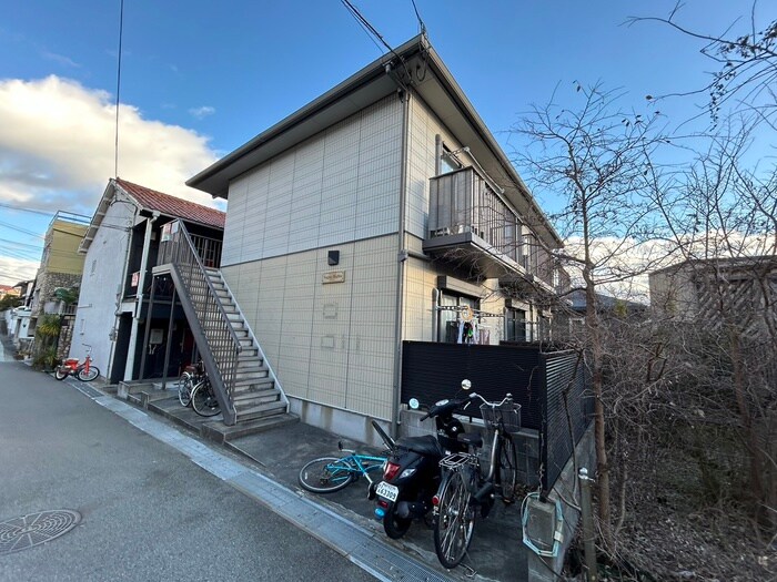 物件外観写真5　(周辺環境)