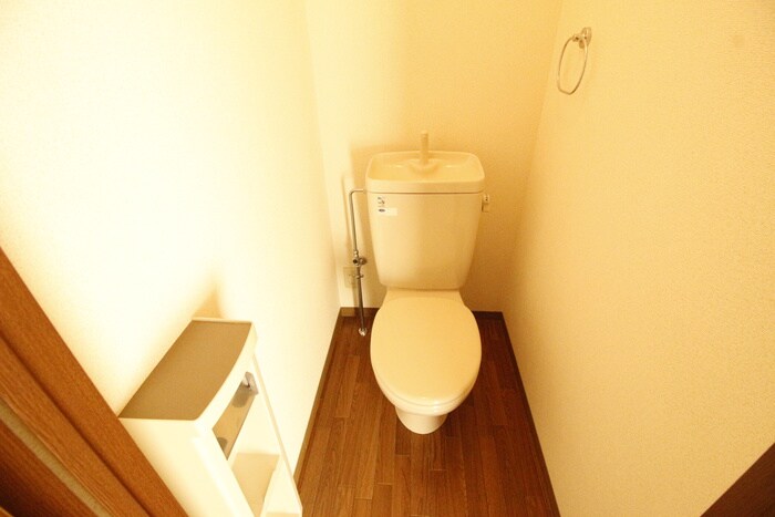 物件内観写真16　(トイレ)