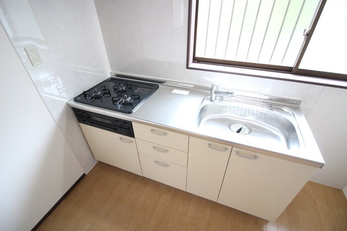 物件内観写真8　(キッチン)