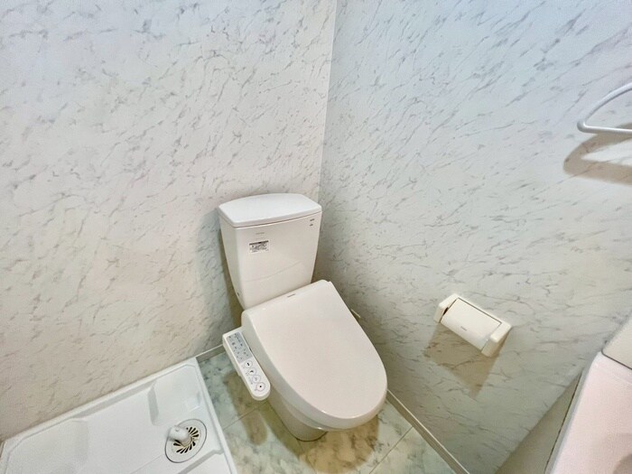 物件内観写真15　(トイレ)