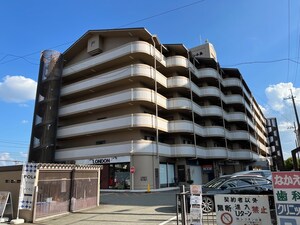 ﾚｼﾞｵﾝ小島外観写真