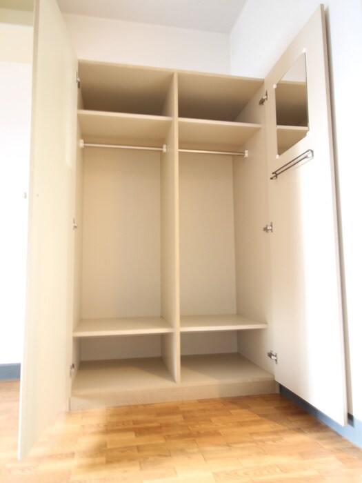 物件内観写真14　(収納)