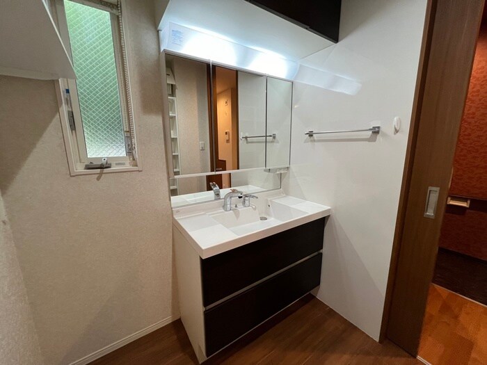 物件内観写真14　(洗面)