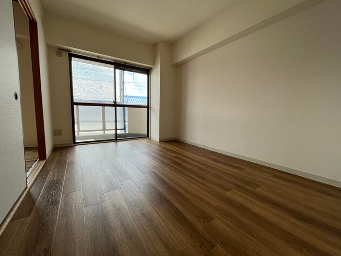 物件内観写真12　(居室)