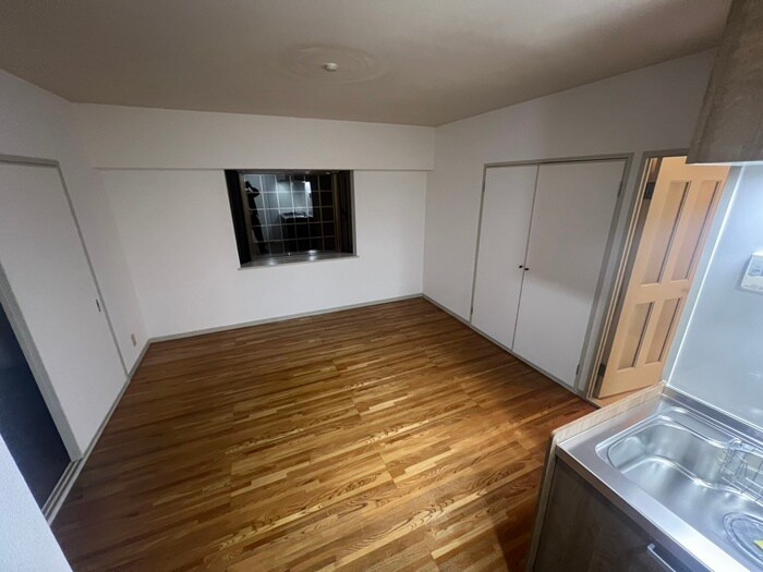 物件内観写真18　(居室)