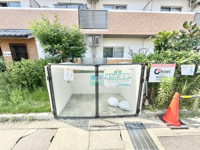 物件外観写真3　(建物設備)