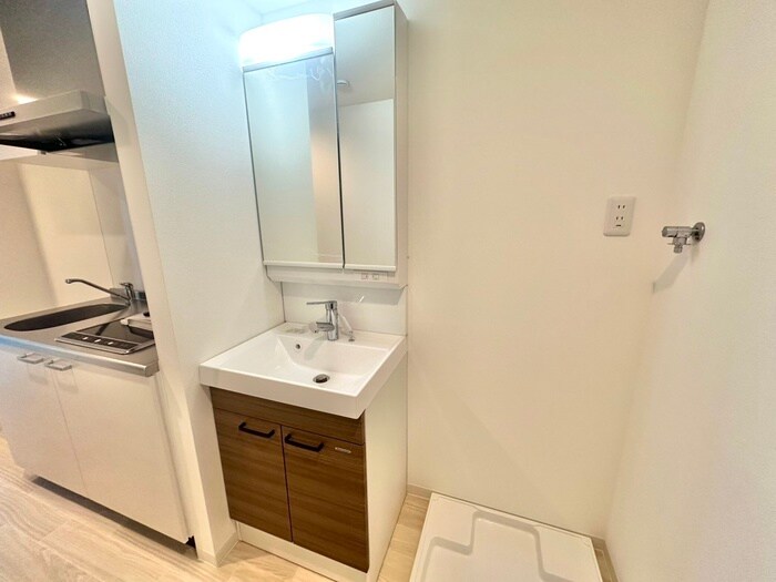 物件内観写真11　(洗面)