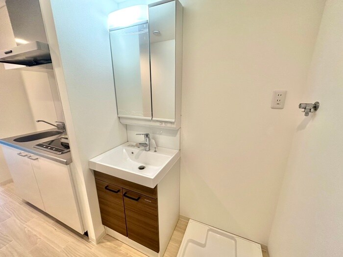 物件内観写真12　(洗面)