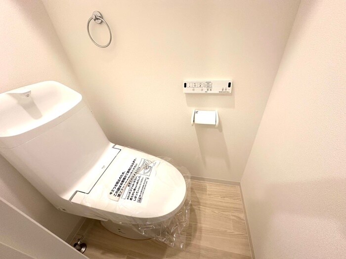 物件内観写真13　(トイレ)