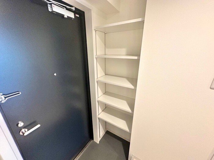 物件内観写真14　(靴箱)