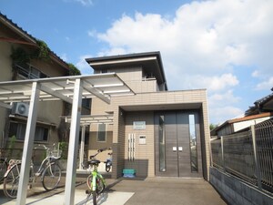 メゾンコンブリオ外観写真