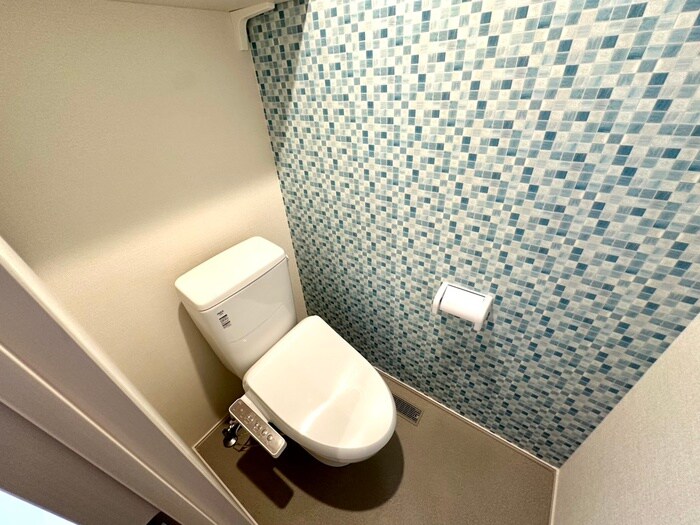 物件内観写真8　(トイレ)