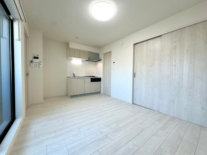 物件内観写真18　(居室)