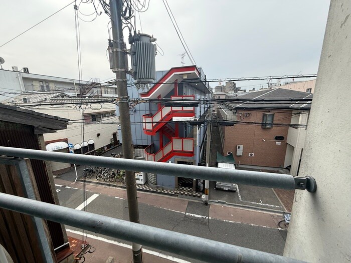 物件内観写真22　(室内からの展望)