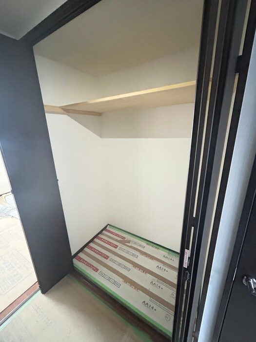 物件内観写真10　(収納)