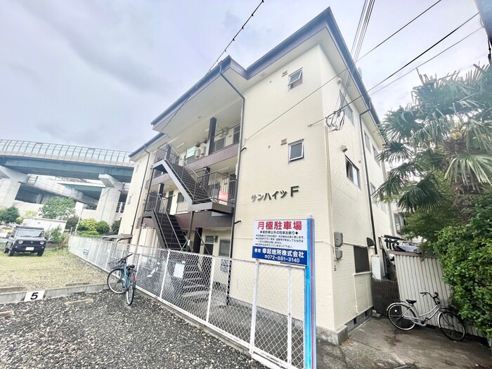 物件外観写真4　(建物設備)