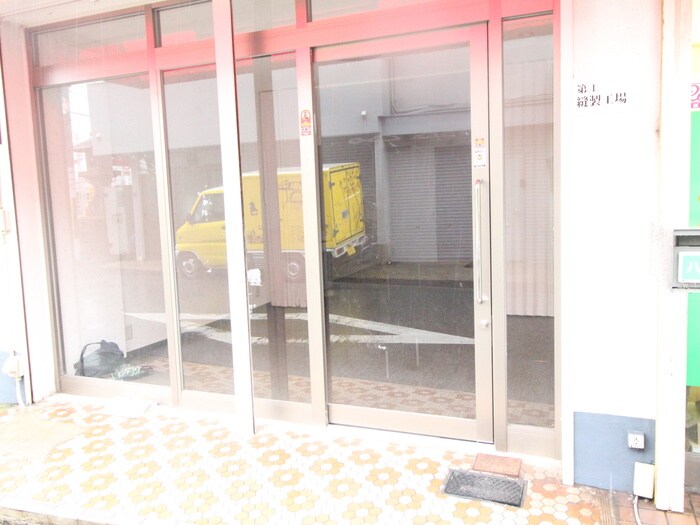 物件内観写真17　(玄関)