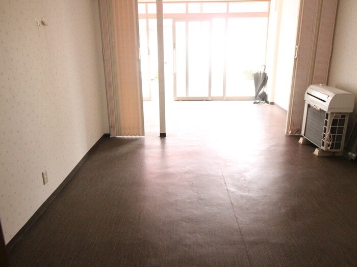 物件内観写真19　(居室)