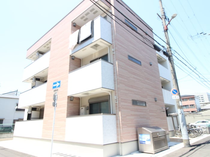 物件外観写真1　(外観写真)