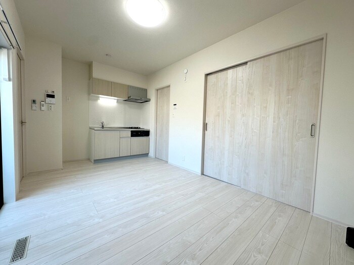 物件内観写真5　(居室)