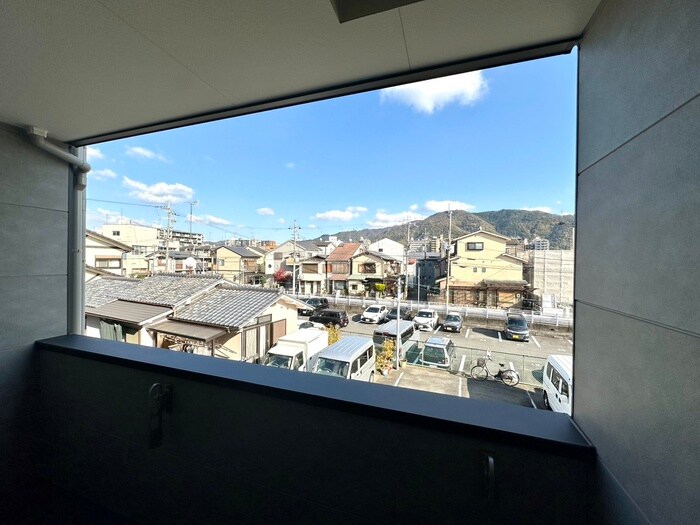 物件内観写真20　(室内からの展望)