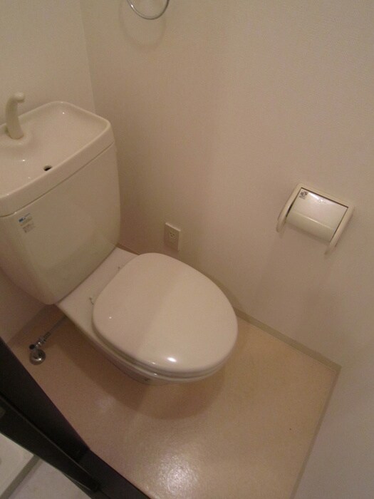 物件内観写真12　(トイレ)