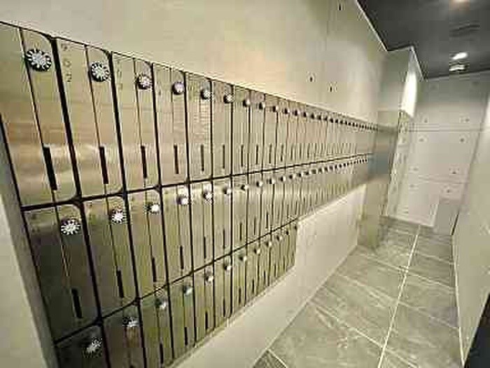 物件外観写真3　(駐車場)